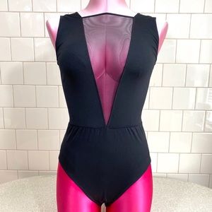 🆕 Victoria’s Secret sheer panel teddy